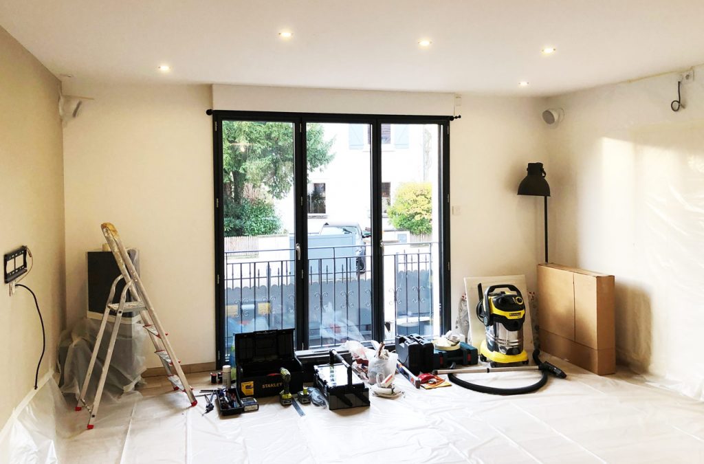 photo du chantier durant l'installation du home cinema en pièce existante de Nordine